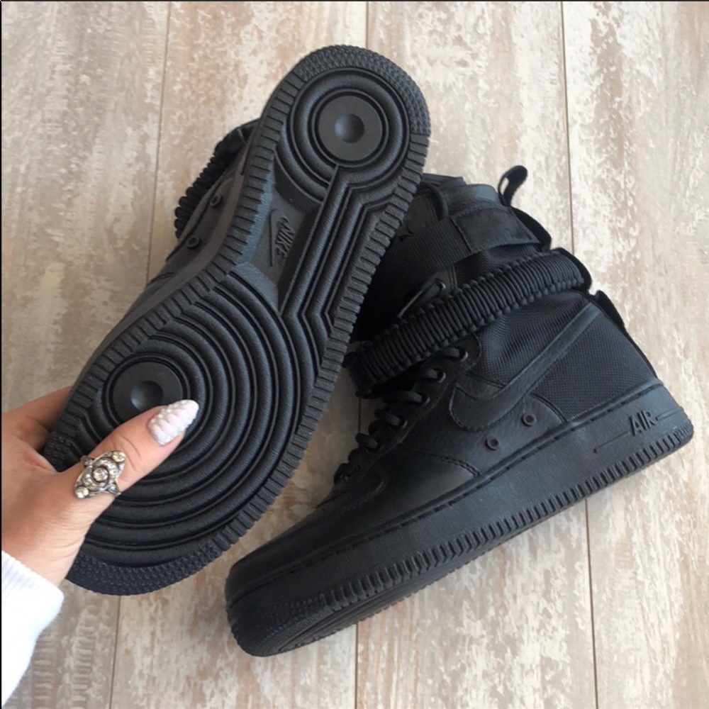 NWT Nike SF Air Force 1 Triple Black - Picture 6 of 8